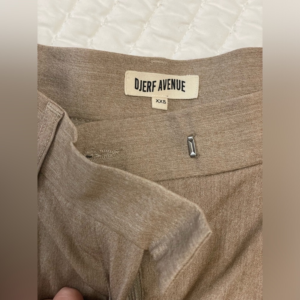 Djerf Avenue Favorite Pants in Oat